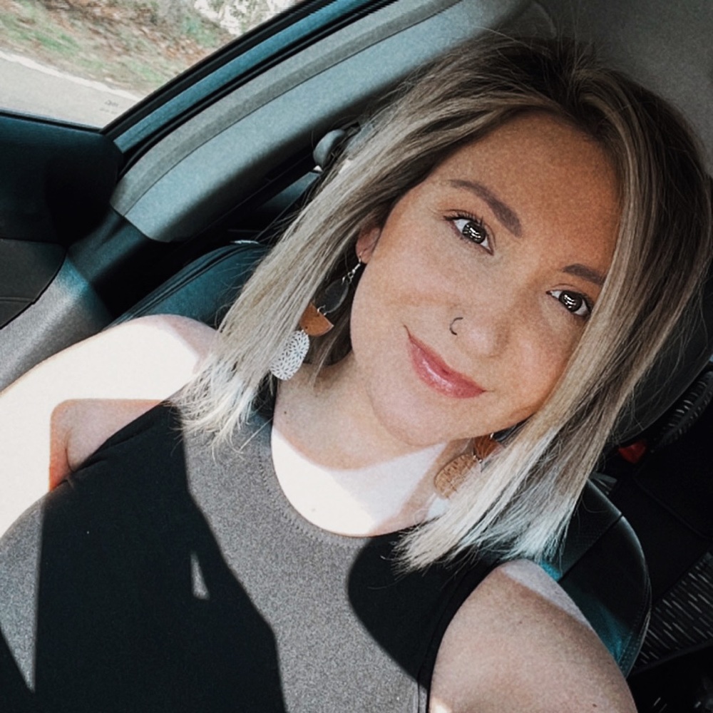 Meet your Posher, Megan